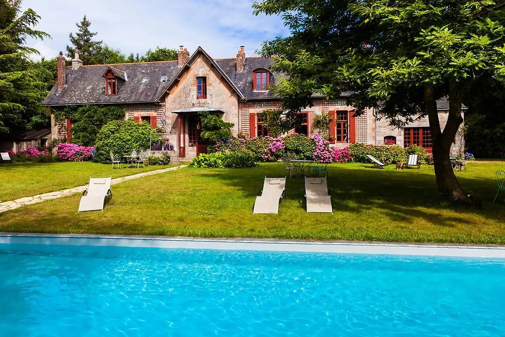 Le Petit Manoir De Keriolet contacts